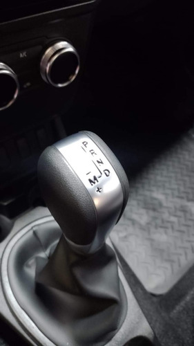 Imagen 18 de 22 de Renault Oroch 1.3t Cvt Iconic 2022 0km Toro Amarok Hilux G