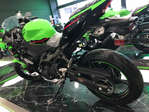 Imagen 13 de 18 de Kawasaki Ninja 400 2022 0km Verde Krt