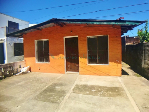 Imagen 2 de 20 de Colonia Del Sacramento - Tres Casas Ideal Para Renta En Un Punto Estrategico