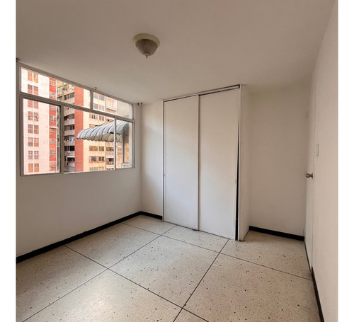 Apartamento En Alquiler, Los Ruices Pfjg013
