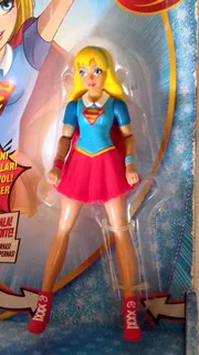 Dc Super Hero Girls/ Super Chica Héroe En Acción Figura