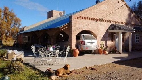 Imagen 3 de 11 de Casa En Venta En Rawson