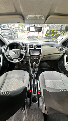 Renault Logan 1.6 16v Expression Sce 4p