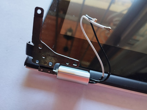 Display Con Carcasa, Flex De Video, Bisagras Lenovo Yoga 300 (Usado)