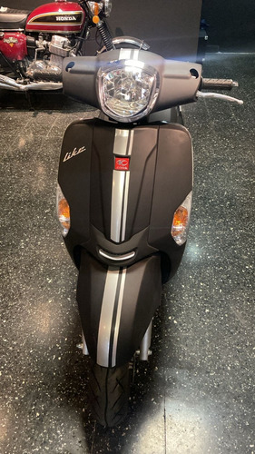 Moto Scooter Kymco Like 125 Negra Mejor Precio 0km Sin Baul