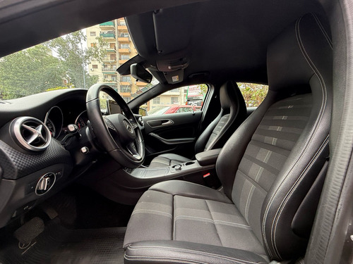 Mercedes-Benz Clase A 1.6 A200 Urban 156cv