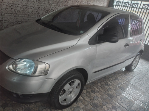 Volkswagen Fox 1.6 Plus Total Flex 5p