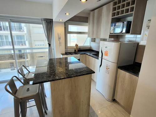 Imagen 6 de 30 de Reservado Departamento En Venta 1 Ambiente Con Balcon Y Vista Lateral Al Mar - Centro Mar Del Plata