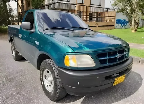 Ford F-150 5.0 AUTOMATICA 4X2 GASOLINA XL STYLE SIDE
