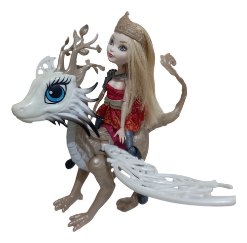 Ever After High Apple White Dragon Games Só Nós Temos