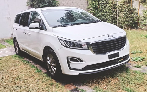 Kia Sedona 2.0 Lx At