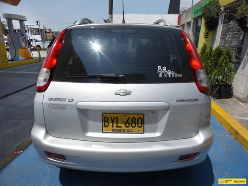 Imagen 5 de 25 de Chevrolet Vivant Lt