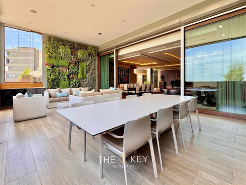 Departamento En Venta De 4 Dorm. En Las Condes
