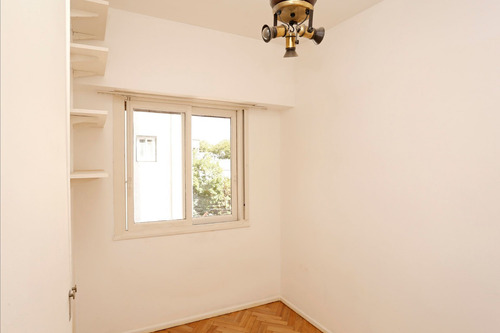 Departamento Cuatro Ambientes C/ Cochera Devoto