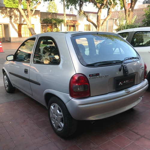 Imagen 7 de 8 de Chevrolet Corsa