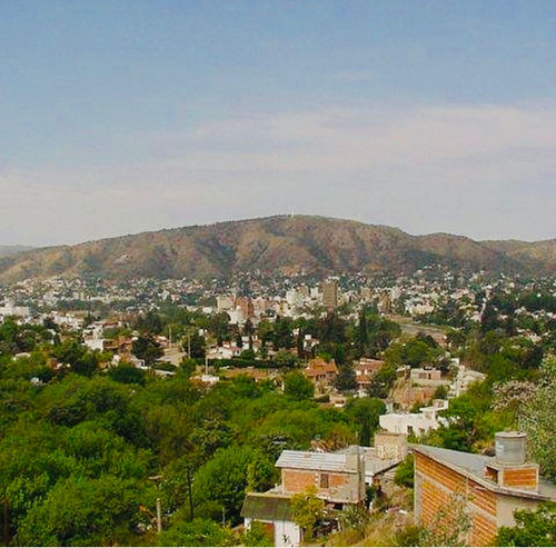  Lote En Carlos Paz- Barrio La Quinta 