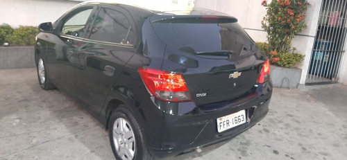 Volkswagen Onix Joy 1.o