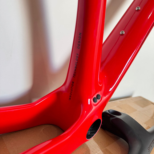 Scale Rc 940 Carbono 2024 Vermelho S