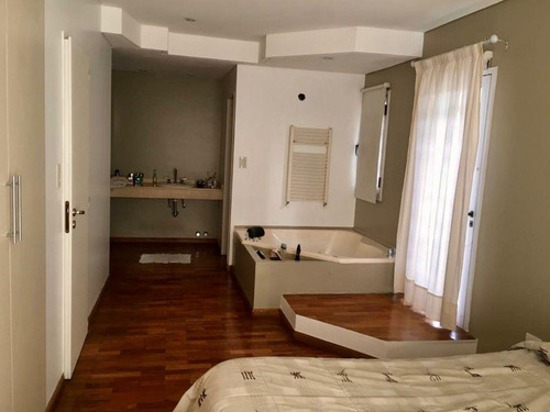 Imagen 14 de 14 de Venta De Casa Racionalista En Harás Miriam - Zapala 4178