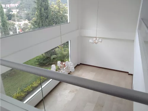 Rhbr-12357 (casa) 2 Niveles (el Retiro, Circunvalar)