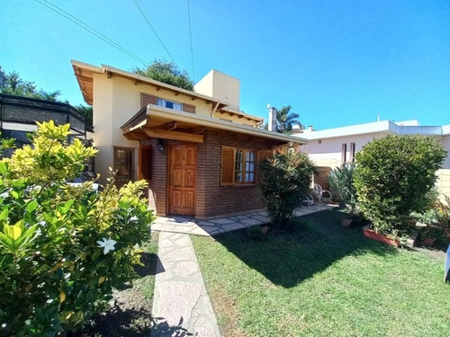 Oportunidad! Casa Con Departamentos En Carlos Paz 