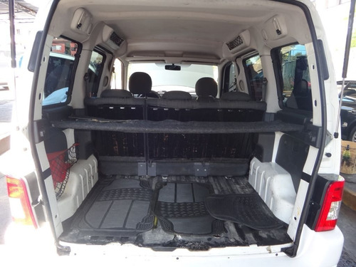 Imagen 13 de 15 de Citroën Berlingo Sincronico