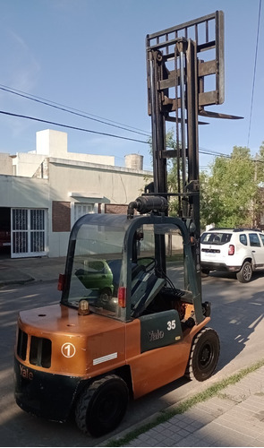 Imagen 2 de 12 de Autoelevador Yale 3,5 Ton - 95 Excelente