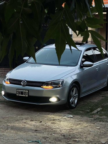 Volkswagen Vento 2.5 Luxury 170cv