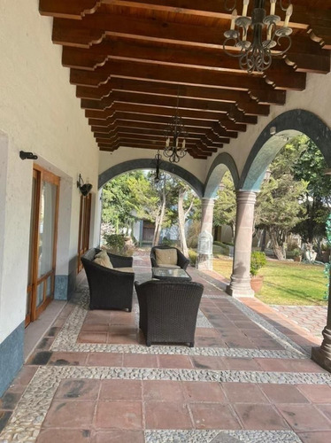 Casa En Venta En Carretera A Huimilpan, Queretaro.