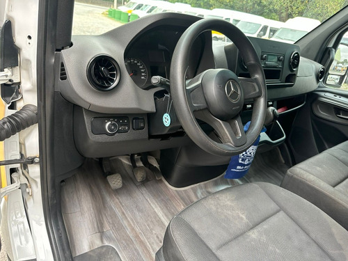 Mercedes-Benz Sprinter Furgão 2.2 314 Street Cdi Longo Teto Alto 10,5m3 5p 6 marchas