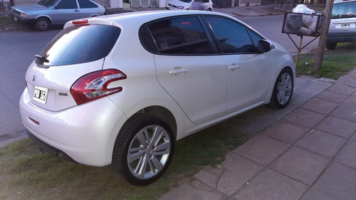 Peugeot 208 1.6 Active Pack