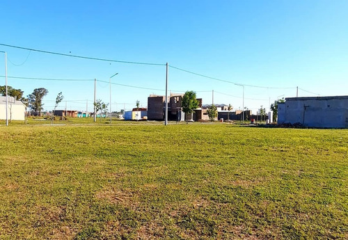 Venta En Ecopueblo, Lote Con Entrega Inmediata De 300 M2.