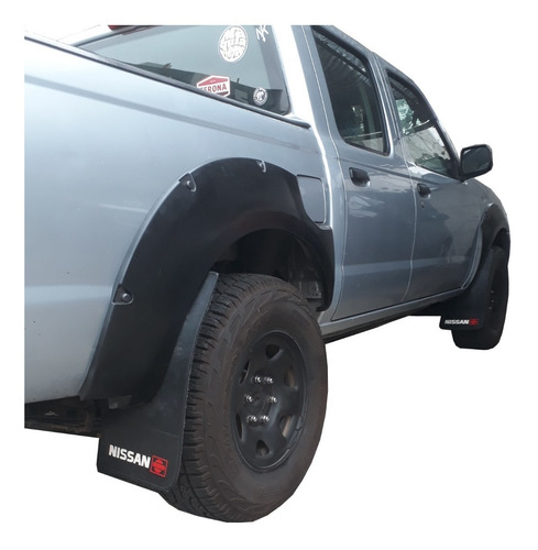 Barreros Babero Goma Barro Pick Up Nissan ( Precio X Par )