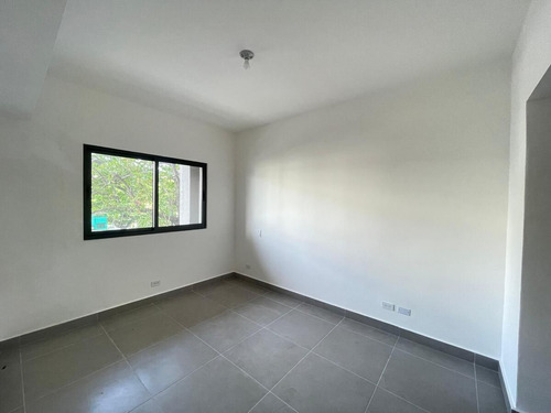¡apartamento De Lujo En Alquiler Con Amenidades De Resort!