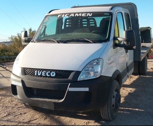 Iveco Daily Doble Cabina Con Carrocería Playa