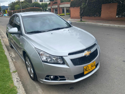 Chevrolet Cruze Hb 1.8 Lt