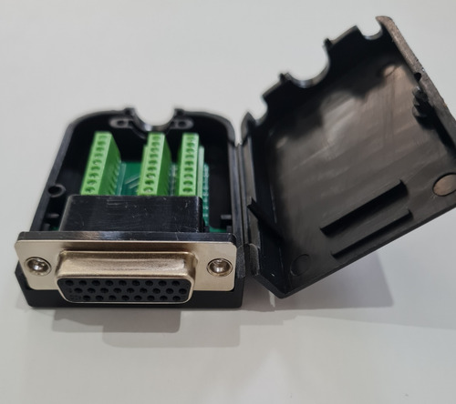 Adaptador Hembra Db26 D-sub Terminal C/ Clema Conector Case