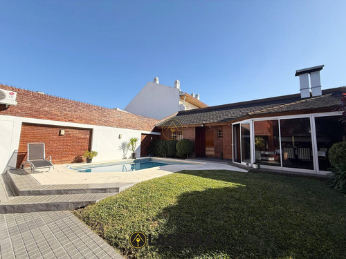 Casa 7 Ambientes En Venta, Villa Ballester