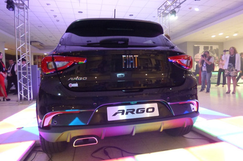 Imagen 7 de 24 de Nuevo Fiat Argo 0km 2022 1.3 1.8 - Gnc- Tomo Usado *