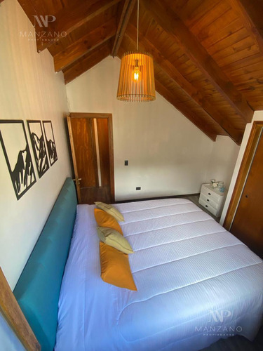 Venta Casa 117 M2, 3 Habitaciones, Barrio Once - Villa La Angostura