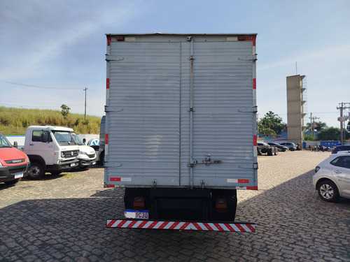 Ford F-4000 4x2 - Baú