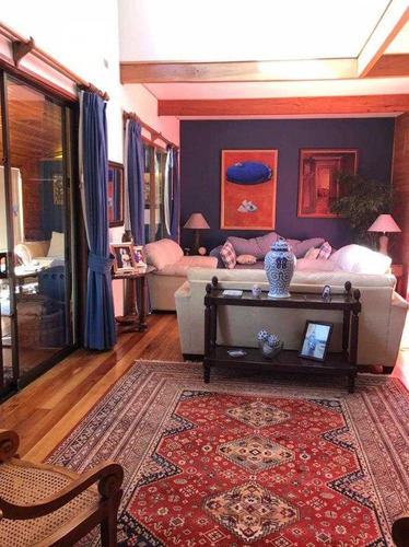 Maravillosa Casa Con 290 M2 Y 5.002 De Terreno