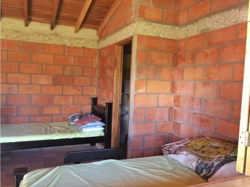 Finca En Venta, Vereda Chaparral, Guarne Antioquia
