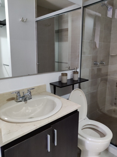 Imagen 9 de 14 de Apartamento Amoblado Para Arrendar Medellin Poblado