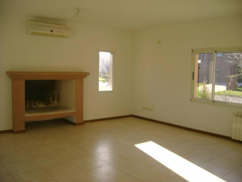 Casa En Venta Ubicado En San Isidro Labrador, Villanueva, Tigre