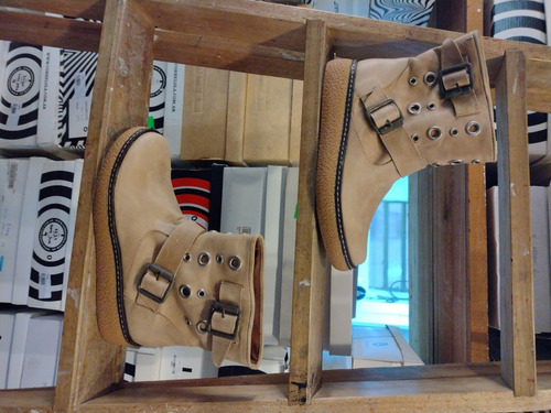 Imagen 2 de 2 de Bota Mujer Camel Ganga 21 Correlola Talle 5 Al Costo