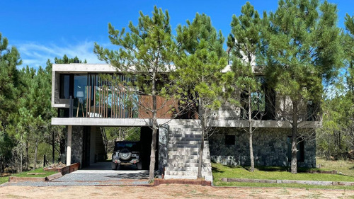 Casa En Venta Costa Esmeralda, Barrio Marítimo Iii.