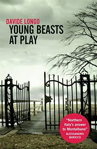 Libro Young Beasts At Play De Longo Davide  Quercus Publishi
