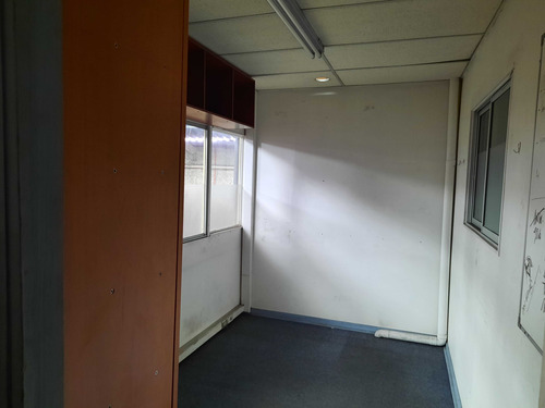 Gran Galpon Con Local Comercial (84811)