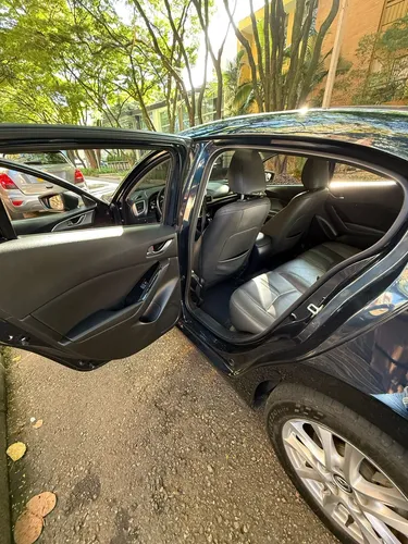 Mazda 3 2.0 Touring At